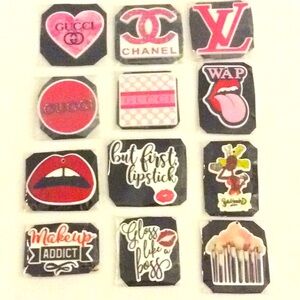 12 pcs mix multi color charms set 💕💕💕